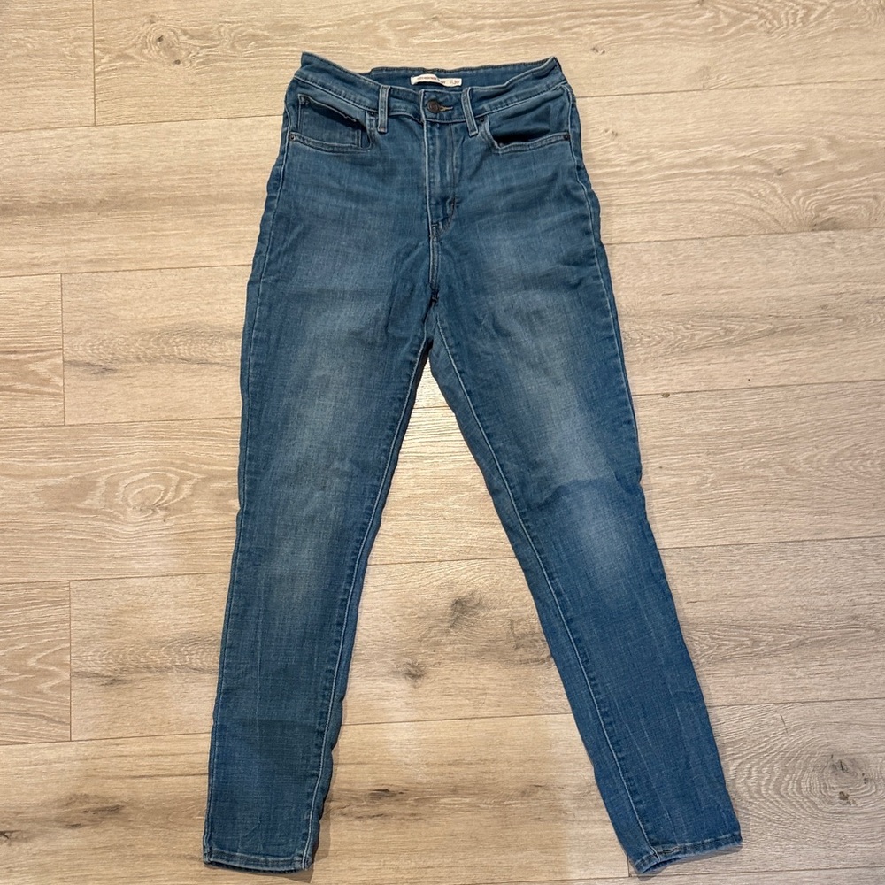 Levi's Women's Blue Skinny Jeans